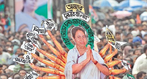 தேர்தல் மாநிலங்களில் ஒரு கழுகுப் பார்வை: கிராமம் கரை சேர்க்குமா மம்தாவை?