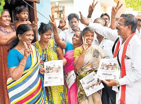 சிட்கோ நகர் உள்ளிட்ட பல்வேறு பிரச்சினைகளை மையப்படுத்தி விறுவிறுப்பாகும் வில்லிவாக்கம் தேர்தல் களம்