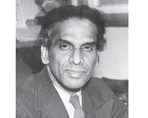 வி.கே.கிருஷ்ண மேனன் 10