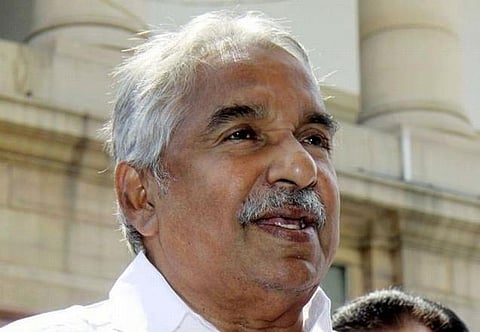 கேரள சட்டப்பேரவைத் தேர்தலில் காங். கூட்டணி ஆட்சியைப் பிடிக்கும்: கருத்துக் கணிப்பில் தகவல்