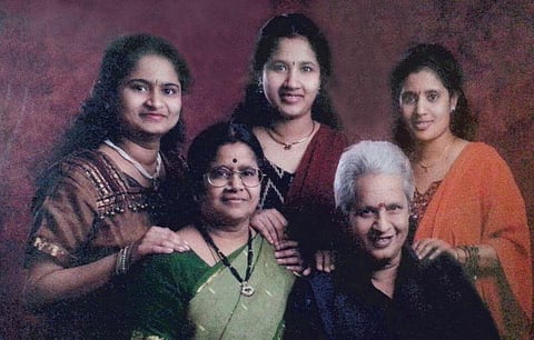 சினிமா எடுத்துப் பார் 56: பன்முக நாயகன் விசு!