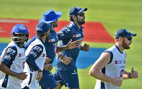 ஐதராபாத்துடன் இன்று மோதல்: பதிலடி கொடுக்குமா மும்பை