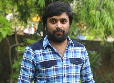 நூறு சதவீத வாக்குப்பதிவு: சசிகுமார் அழைப்பு