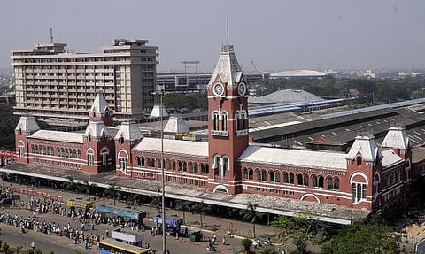 மிகக் குறைந்த வாக்கு சதவீதம்: தலைகுனிய வைத்த தலைநகர் சென்னை