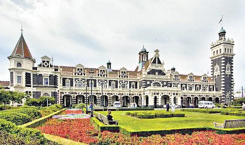 உலகின் அழகான ரயில் நிலையங்கள்