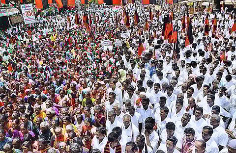 மாலுமி இல்லாத கப்பல்; தளபதி இல்லாத படை! தோல்விக்கு காரணம் கற்பிக்கும் கொங்குமண்டல திமுகவினர்