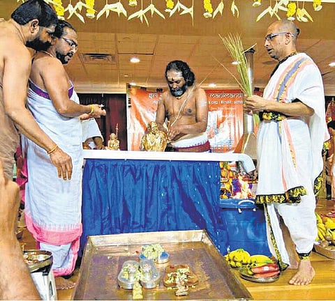 நியூஜெர்சியில் காஞ்சிப் பெரியவர்