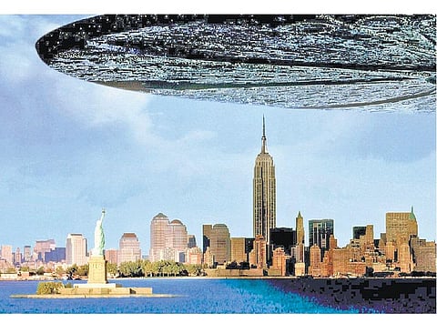 கலக்கல் ஹாலிவுட் - மீண்டும் மிரட்ட வரும் விண்கலம்