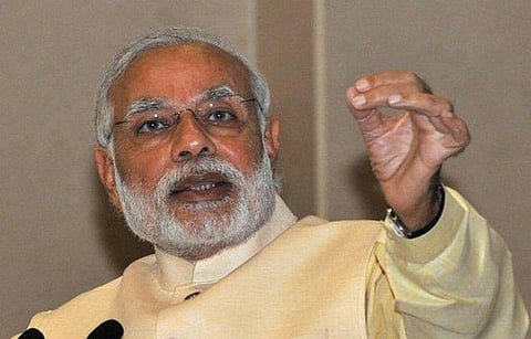 ரயில் நிலைய புனரமைப்பு பணிகளை வேகப்படுத்த பிரதமர் மோடி உத்தரவு