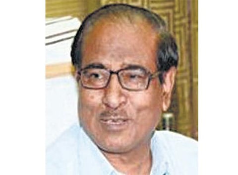 பிஹாரில் பிளஸ் 2 தேர்வு மோசடி விவகாரம்: தேர்வுகள் வாரியத் தலைவர் பதவி விலகல்