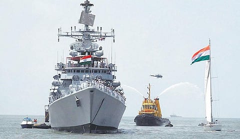 வேலை வேண்டுமா?- விமானப்படை அதிகாரி ஆகலாம்