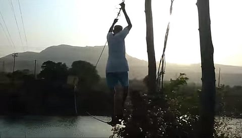 யூடியூப் பகிர்வு: கயிற்றுப் பால நடை நாகரிகம்!