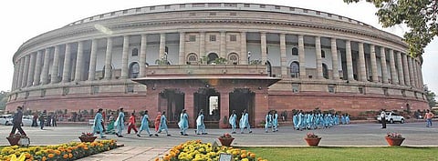 நாடாளுமன்ற கூட்டத்தொடர் நாளை தொடக்கம்: காங். மூத்த தலைவர்கள் டெல்லியில் ஆலோசனை