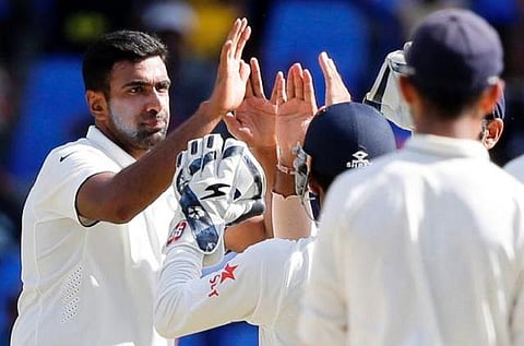 அஸ்வின் 7 விக்கெட்டுகள்: இந்திய அணி மிகப்பெரிய இன்னிங்ஸ் வெற்றி