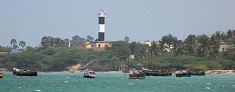 சுற்றுலாப் பயணிகளைக் கவர தனுஷ்கோடியில் புதிய கலங்கரை விளக்கம்