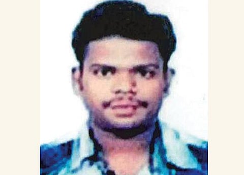 நாவலூர் அருகே ரூ.10 லட்சம் கேட்டு ஐடி பொறியாளரை கடத்திய 4 பேர் கைது: போலீஸார் தீவிர விசாரணை