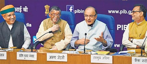 ஜிஎஸ்டி சட்டத்தால் தொழில்புரிவது எளிதாகும்: நிதி அமைச்சர் அருண் ஜேட்லி கருத்து