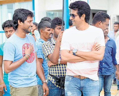 சாதிக்கவேண்டும் என்ற வெறி இருக்கிறது: ‘ரெமோ’ இயக்குநர் பாக்யராஜ் கண்ணன் பேட்டி