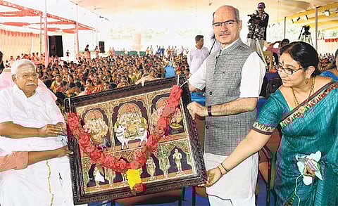 இந்து ஆன்மிக, சேவை கண்காட்சி நாளை நிறைவடைகிறது: ‘வாழுங்கள், வாழவிடுங்கள்’ என்ற தத்துவத்தை பின்பற்றுவோம் - மத்திய அமைச்சர் அனில் தவே வலியுறுத்தல்