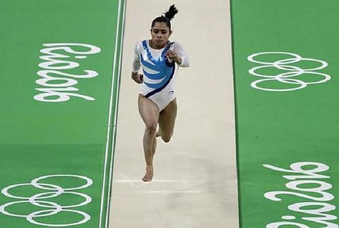 புதிய சரித்திரம்: ஒலிம்பிக் ஜிம்னாஸ்டிக்ஸ் இறுதிக்கு தகுதி பெற்ற முதல் இந்தியர் திபா கர்மாகர்