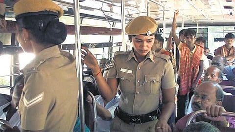 கேரள வனப் பகுதியில் ரகசிய கூட்டம் நடத்த மாவோயிஸ்ட்கள் திட்டம்?- இரு மாநில எல்லையில் அதிரடிப்படை குவிப்பு