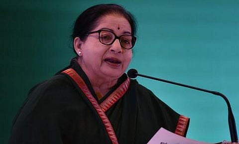 110-வது விதியின் கீழ் வெளியாகும் அறிக்கை பற்றி கேள்வி கேட்க முடியாது: ஜெயலலிதா விளக்கம்