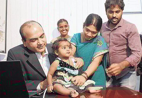 ஆந்திராவில் கருணை கொலைக்கு அனுமதி கேட்ட 10 மாத குழந்தைக்கு கல்லீரல் மாற்று சிகிச்சை: சென்னையில் நடந்தது