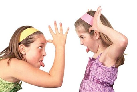 அறிவோம் நம் மொழியை: சீண்டுதல், சீந்துதல், சுளிப்பு, சுழிப்பு