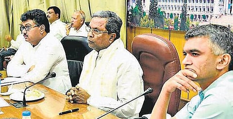 பருவமழை பொய்த்ததால் காவிரியில் இருந்து தமிழகத்துக்கு போதிய நீரை திறக்க முடியாது: கர்நாடக நீர்வளத்துறை அமைச்சர் எம்.பி.பாட்டீல் பேட்டி