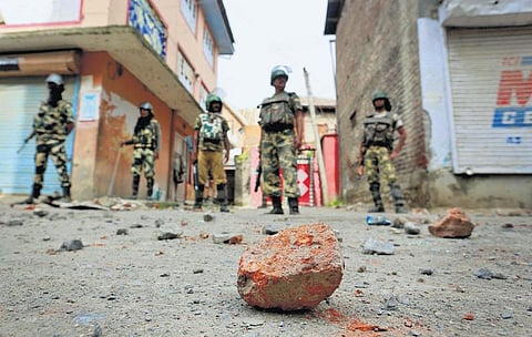 காஷ்மீர் வன்முறைக்கு மேலும் ஒருவர் பலி