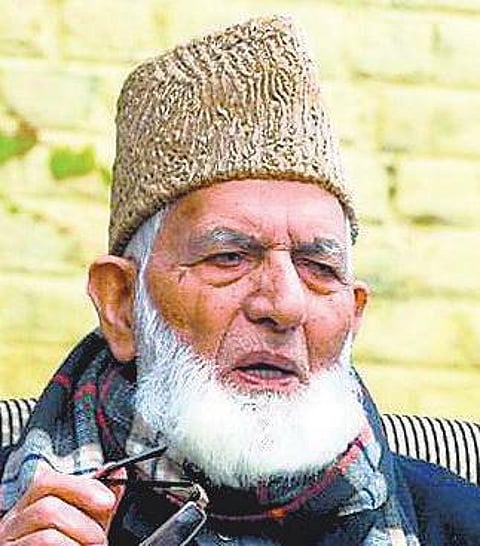 காஷ்மீர் நிலவரம்: அனைத்துக் கட்சிக் குழுவுடன் பேச்சு நடத்த கிலானி எதிர்ப்பு