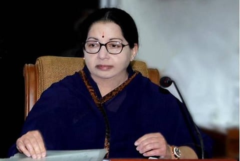 இன்று விநாயகர் சதுர்த்தி விழா: உலகில் அன்பும் அமைதியும் நிலவட்டும் முதல்வர் ஜெயலலிதா வாழ்த்து