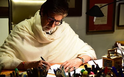 விருப்பங்களை நீங்களே தேர்ந்தெடுப்பீர்: பேத்திகளுக்கு அமிதாப் கடிதம்