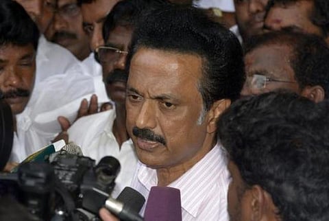 ரயில் பயணிகளை வாட்டி வதைக்கும் கட்டண உயர்வை திரும்பப் பெறுக: ஸ்டாலின்