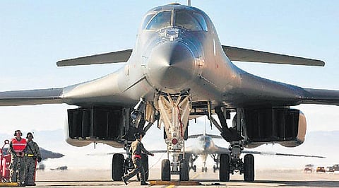 அணுகுண்டுகளை வீசும் திறன் கொண்ட அமெரிக்க போர் விமானங்கள் தென்கொரியாவுக்கு அனுப்பப்பட்டன: வடகொரியாவுக்கு எச்சரிக்கை