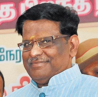 அருணாச்சல பிரதேச மாநிலத்தின் ஆளுநராக பொறுப்பேற்றார் சண்முகநாதன்
