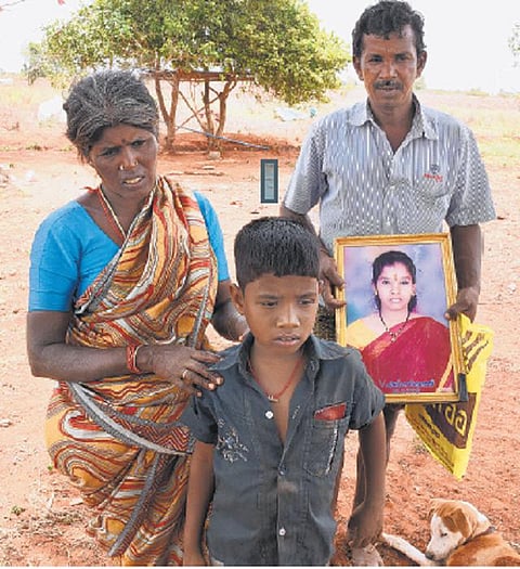 தலசீமியா நோயால் பாதிக்கப்பட்ட 8 வயது பேரனை காப்பாற்ற ரத்தத்துக்காக அலையும் தம்பதி