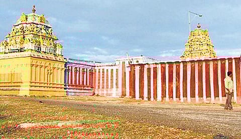 திருத்தலம் அறிமுகம்: சந்தனத் திருமேனியாய் வீற்றிருக்கும் திருமால் - கருங்குளம் வெங்கடாசலபதி ஆலயம்