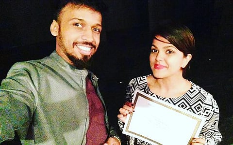 ஹாலிவுட் நாடக விழாவில் பூஜா தேவாரியாவுக்கு விருது