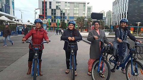 ஜேம்ஸ் வசந்தன் இயக்கத்தில் குஷ்பு, ராதிகா, சுஹாசினி, ஊர்வசி