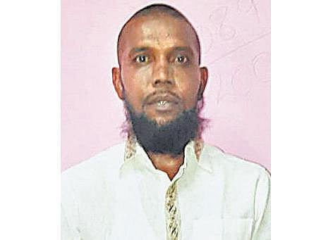 கோவை குண்டு வெடிப்பு கைதி உடல்நலக் குறைவால் மரணம்: மருத்துவமனையில் திரண்ட உறவினர்கள்