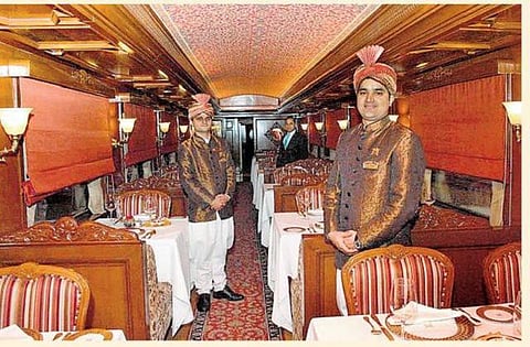 பயணத்தின்போதே திருமணம்: மஹாராஜா சொகுசு ரயிலில் 8 நாட்களுக்கு ரூ.5.5 கோடி கட்டணம் - ஐஆர்சிடிசி புது திட்டம் அறிவிப்பு