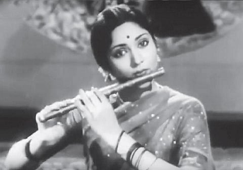 மொழி கடந்த ரசனை 5: எப்படி நான் வீட்டை விட்டுக் கிளம்புவேன்?