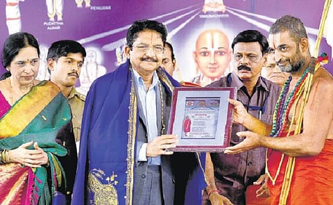 ராமானுஜர் காட்டிய வழியில் இயற்கையை பாதுகாக்க வேண்டும்: தமிழக ஆளுநர் வலியுறுத்தல்