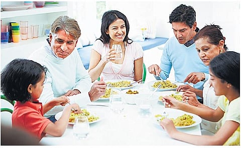 விவாதம்: ஆணுக்கு மட்டும்தான் பெற்றோரா?