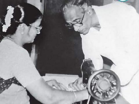 என் உலகம்: புகைப்படம் போல் ஒரு வாழ்க்கை- அசோகமித்திரன்