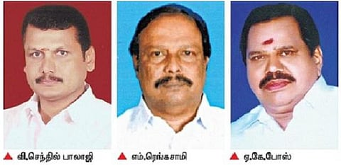 இடைத்தேர்தல்: அதிமுக வேட்பாளர்கள் மனு தாக்கல்