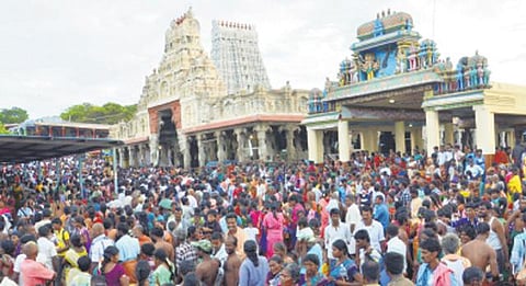 திருச்செந்தூர் கந்தசஷ்டி விழா நாளை மறுநாள் தொடங்குகிறது: நவம்பர் 5-ல் சூரசம்ஹாரம்