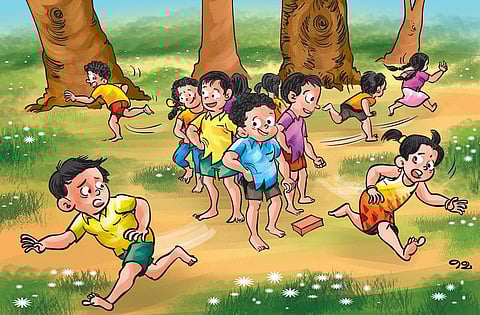 தினுசு தினுசா விளையாட்டு: அடிச்சிக்க, புடிச்சிக்க... கல்லுப்பந்து..!