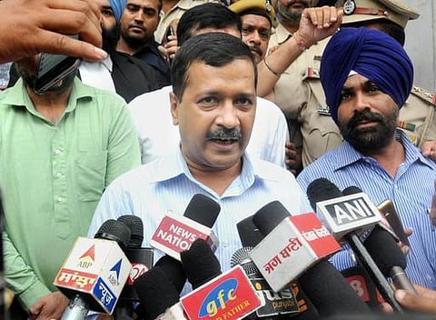 முன்னாள் ராணுவ வீரர் தற்கொலை: மோடி மீது கேஜ்ரிவால் பாய்ச்சல்